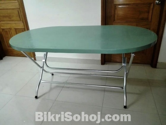তানিন টেবিল